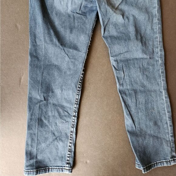Vigoss cropped Blue Jeans - Picture 7 of 7